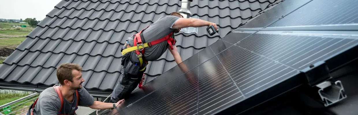 Zonnepanelen Monteren